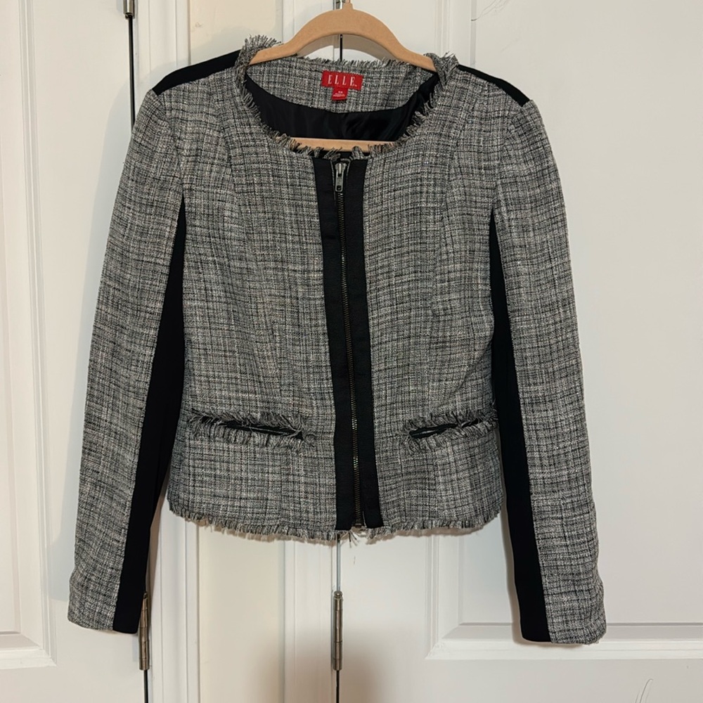 Zip up blazer